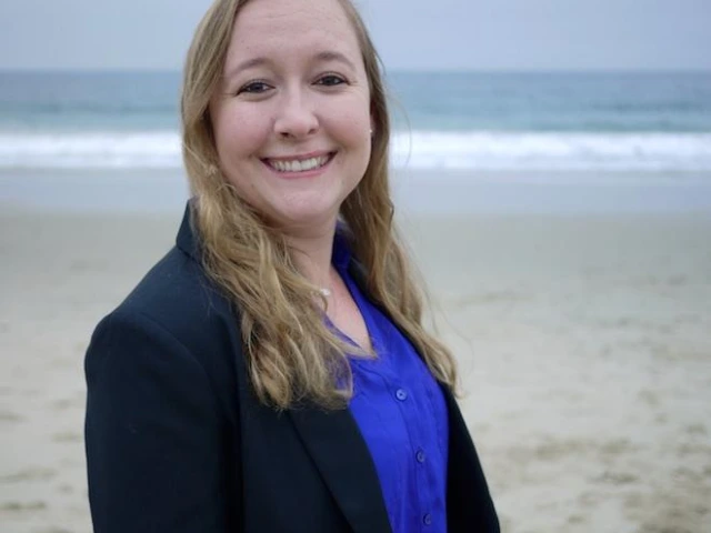 Amanda Leinberger headshot