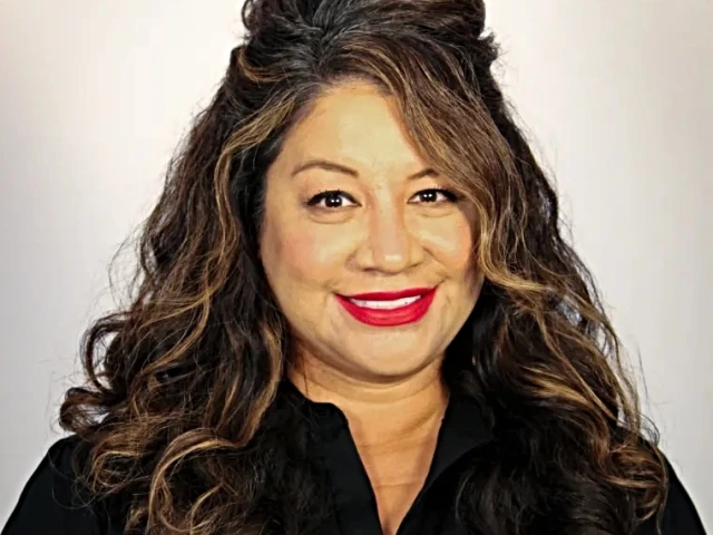 A headshot of Tina Gargus.