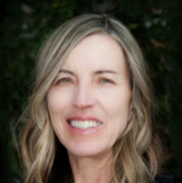 A headshot of Nancy Petersen.